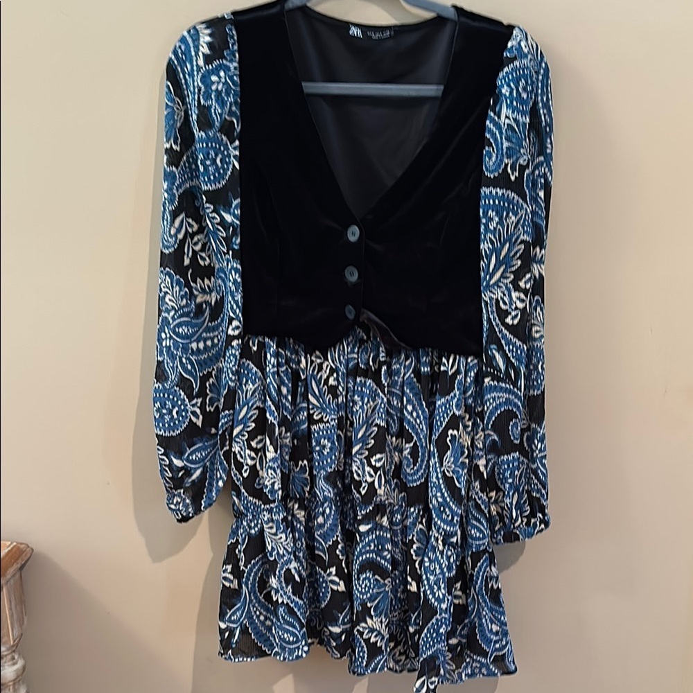 Zara mini dress - Picture 2 of 5